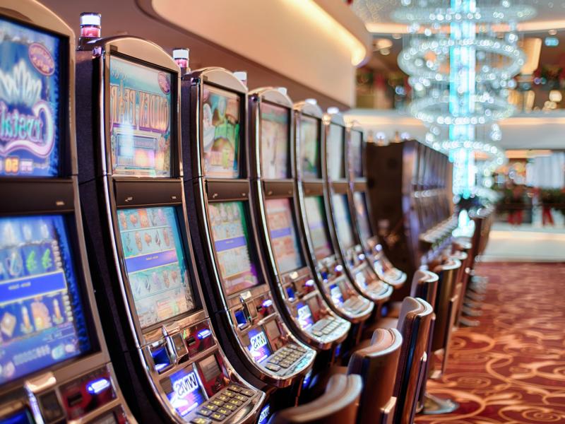 играть в Casino