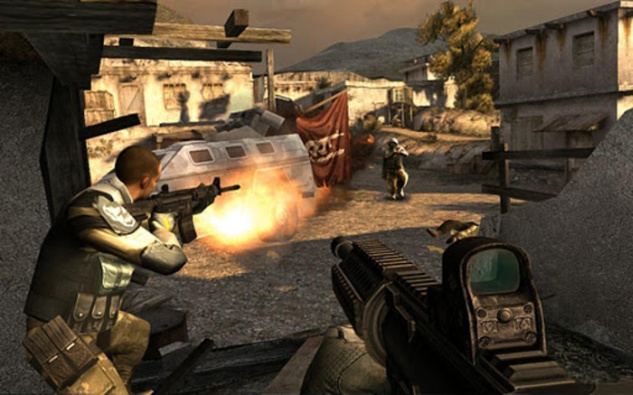Modern Combat 3: Падший народ на Android   это мобильная версия   Call of Duty: Modern Warfare 3   и   Battlefield 3   ,  Современное поле битвы, вооружения и конфликты между великими державами и различными типами террористических организаций